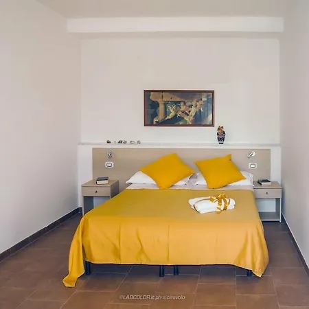 Апарт-отель Mare Taormina Летоянни