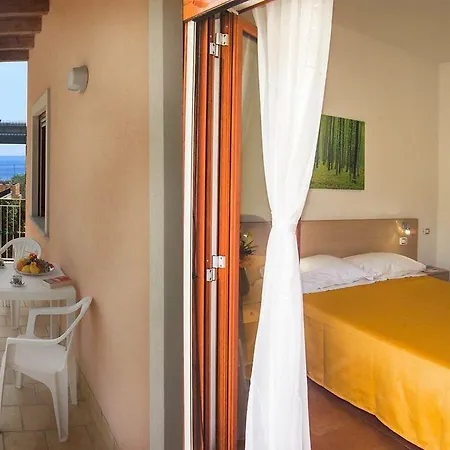 Mare Taormina Апарт-отель 3*