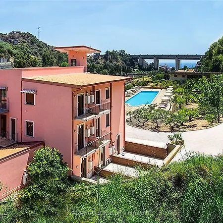 Mare Taormina 4* Летоянни