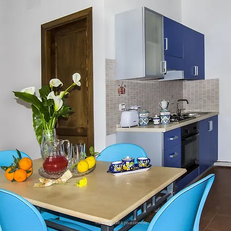 Mare Taormina 4* يتوجاني