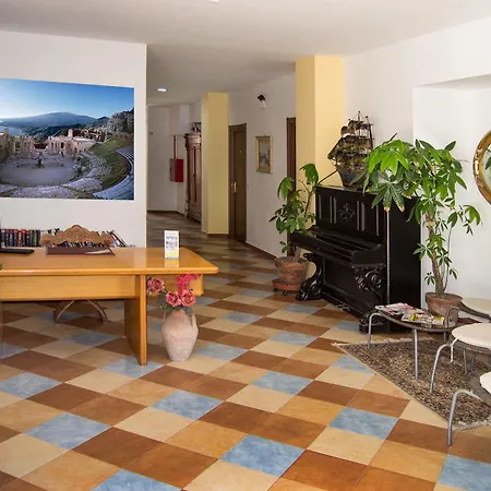 Mare Taormina Апарт-отель