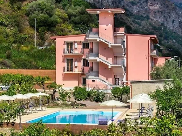 Mare Taormina 4* Letojanni
