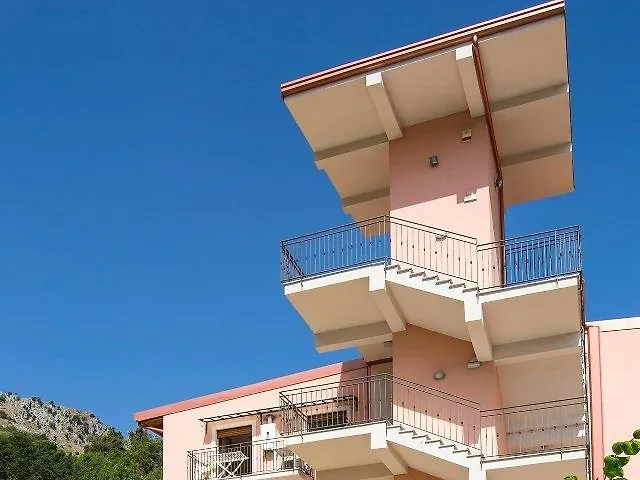 Mare Taormina Apartmanhotel Letojanni