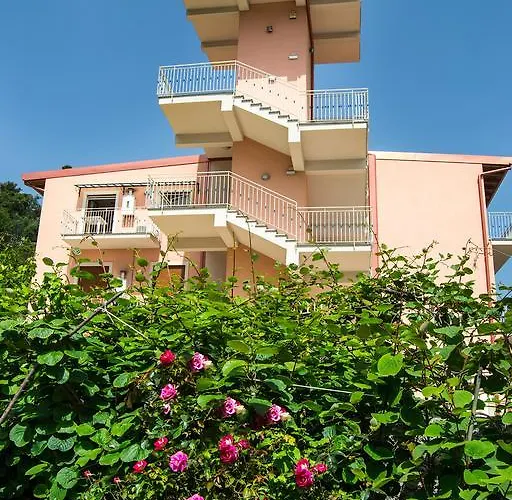 Apartmanhotel Mare Taormina Letojanni