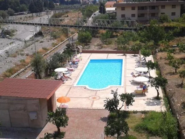 Mare Taormina Apartmanhotel 4*